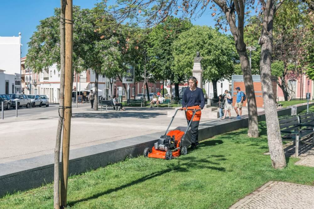 Газонокосилка самоходная HUSQVARNA LC 551 SP (9673432-01)