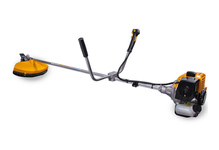 Бензиновый триммер CHAMPION T517