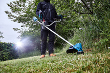 Триммер аккумуляторный MAKITA DUR 190 UZX3 [18В, без акб и з/у]