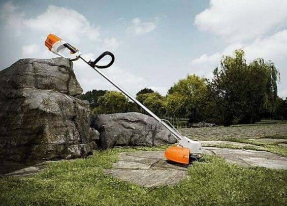 Триммер аккумуляторный STIHL FSA 85 +AutoCut C4-2 +AP 200 +AL 101 (48522000055.) [36В, 1х4.2 Ач, з/у]