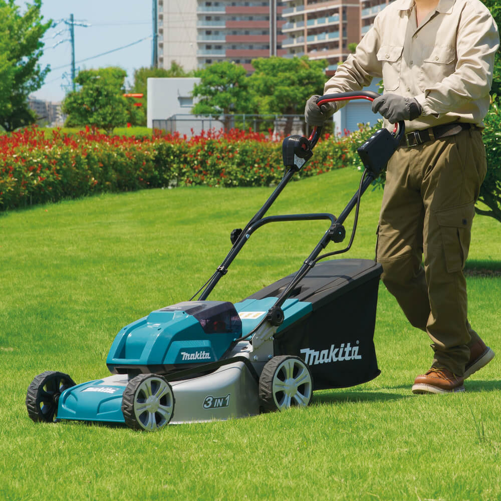 Газонокосилка аккумуляторная MAKITA DLM460Z [18В, без акб и з/у]