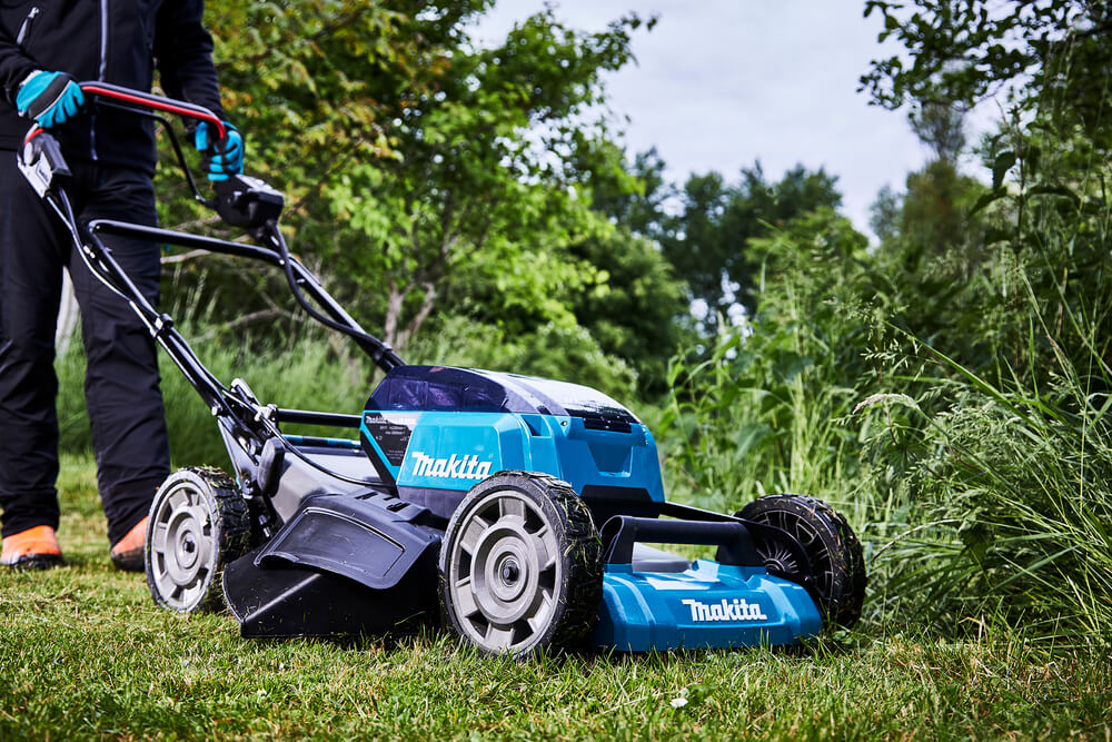 Газонокосилка аккумуляторная MAKITA DLM532Z [18В, без акб и з/у]