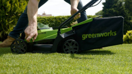 Газонокосилка аккумуляторная GREENWORKS GD24LM33K4 (2516107UB) [24В, 1х4.0 Ач, з/у]
