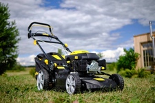 Газонокосилка самоходная CHAMPION LM4627