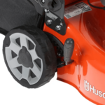 Газонокосилка самоходная HUSQVARNA LC140SP (9704882-01)