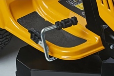 Трактор садовый CUB CADET LT2 NR92 (13AB71BE603)